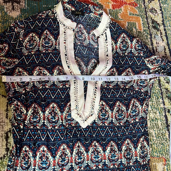 Pattern Dress - Picture 4 of 6